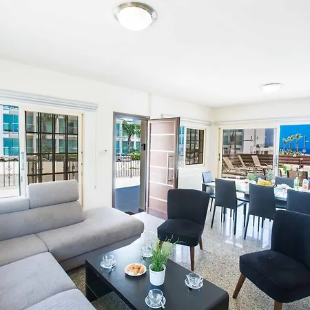 Delfini 16 ヴィラ *